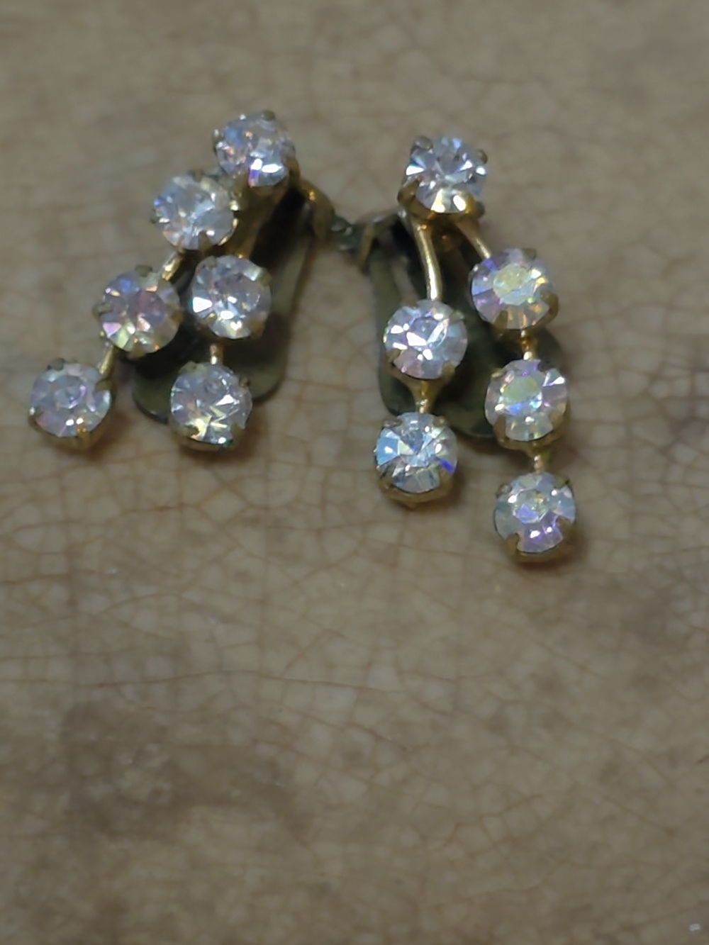 Vintage AUSTRIA Aurora Borealis Rhinestone Clip On Earrings